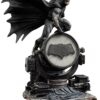 Figura de Batman y batseñal con luz 1:10 de Iron Studios